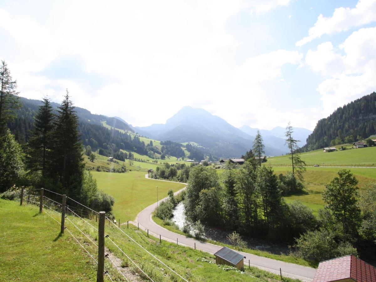 קליינארל Modern Apartment In Salzburger With Terrace מראה חיצוני תמונה